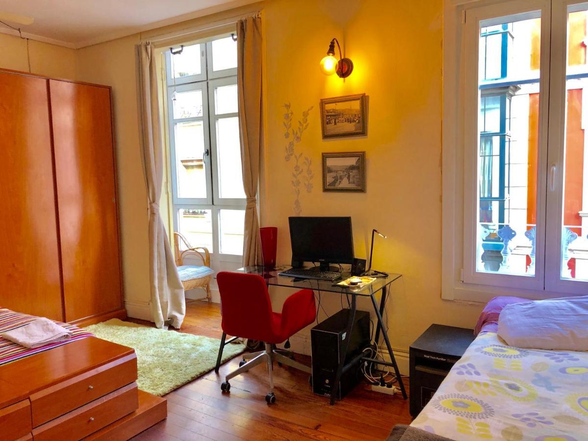 4 Bedrooms Flat In The City Center Bilbao