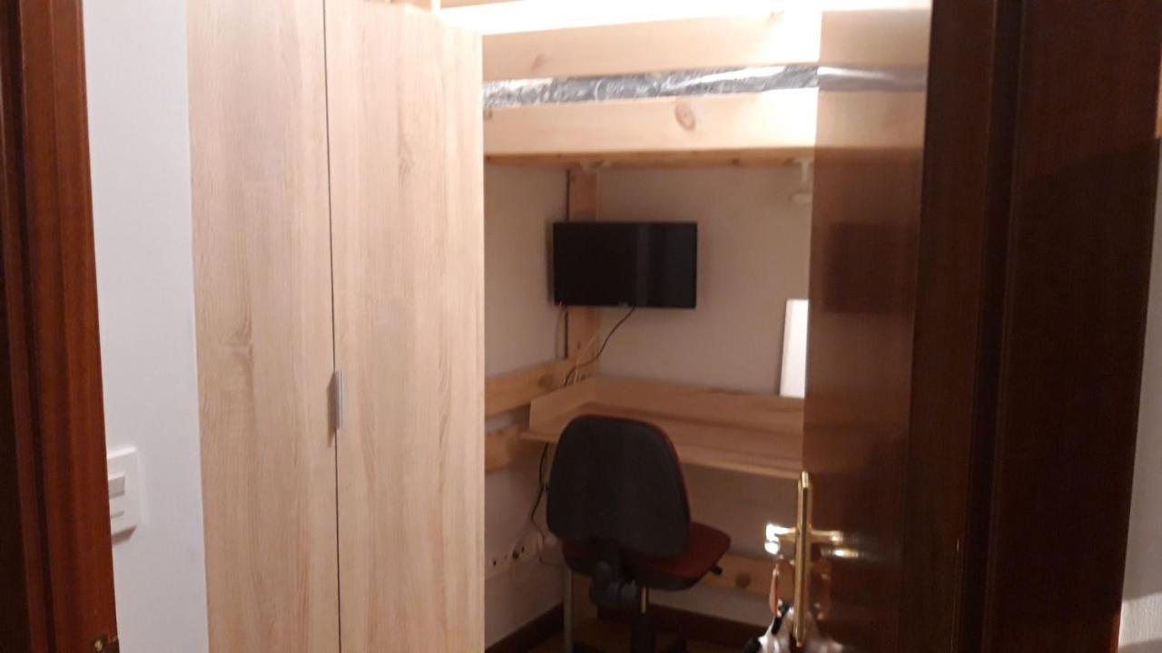 Individual Con Tv Centro Accommodatie bij particulieren