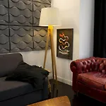 Bauhaus Apartment By People Rentals
