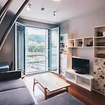 Isozaki Apartment By People Rentals