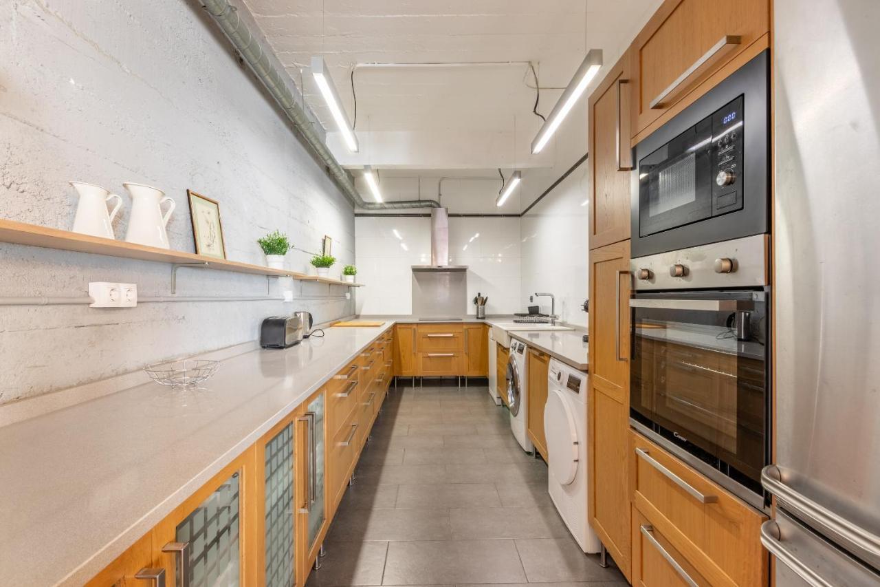 Apartamento New! Lovely 3-bedroom Loft In *