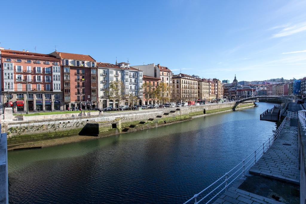 Apartamento Centrico Con Vistas A La Ria! Garaje, Ideal 2-4 Apartment Bilbao