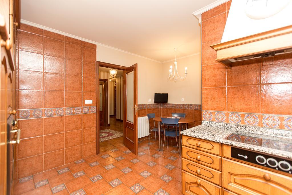 Apartamento Centrico Con Vistas A La Ria! Garaje, Ideal 2-4
