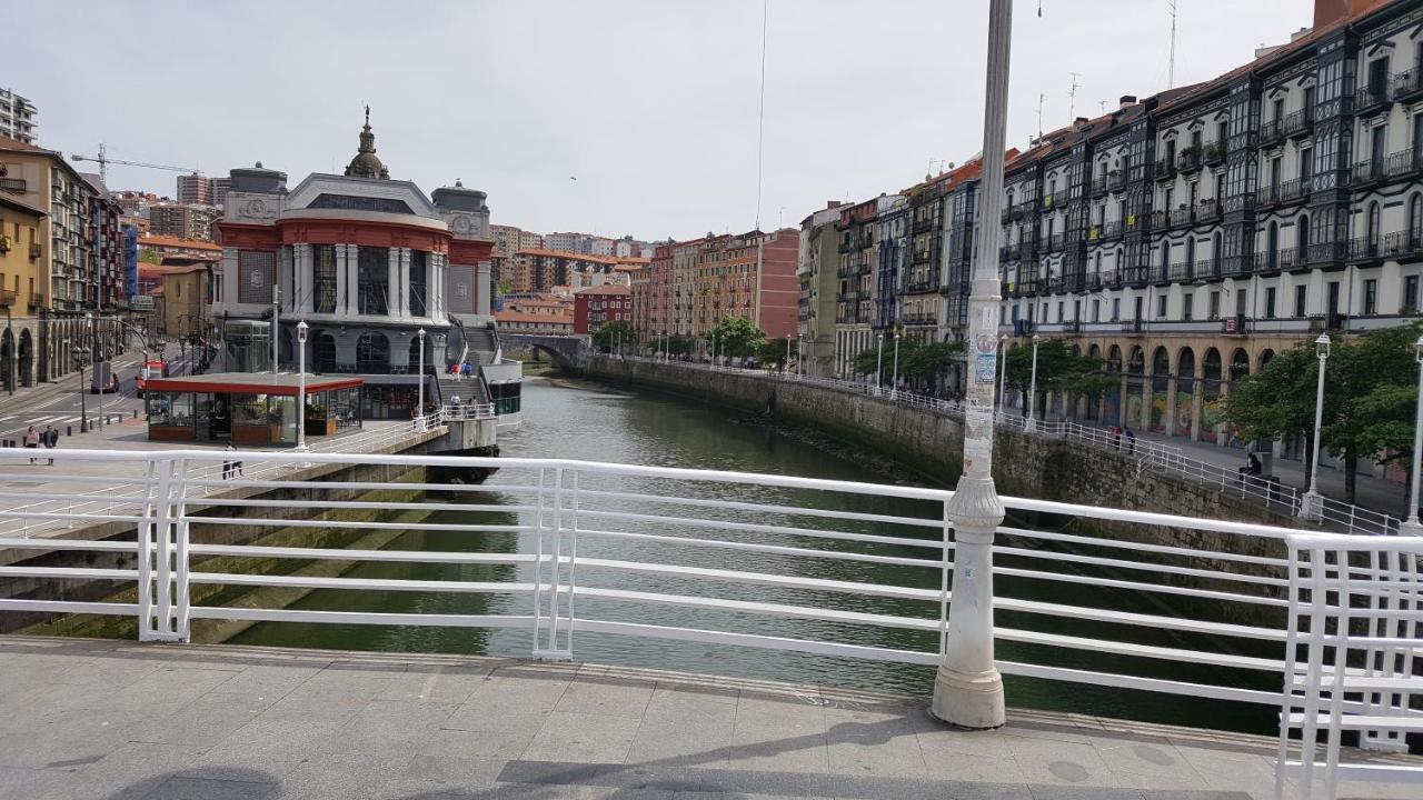 Apartamento Centrico Con Vistas A La Ria! Garaje, Ideal 2-4 Bilbao