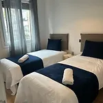 Piso Deluxe Con Balcon Cerca Del Casco Viejo