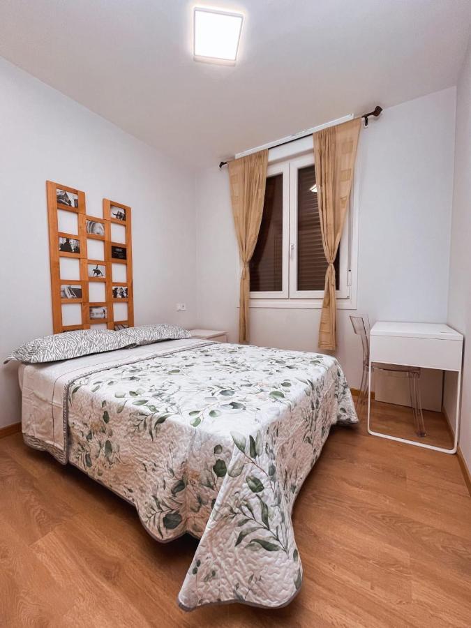 Habitacion En Vivienda Centrica Homestay *