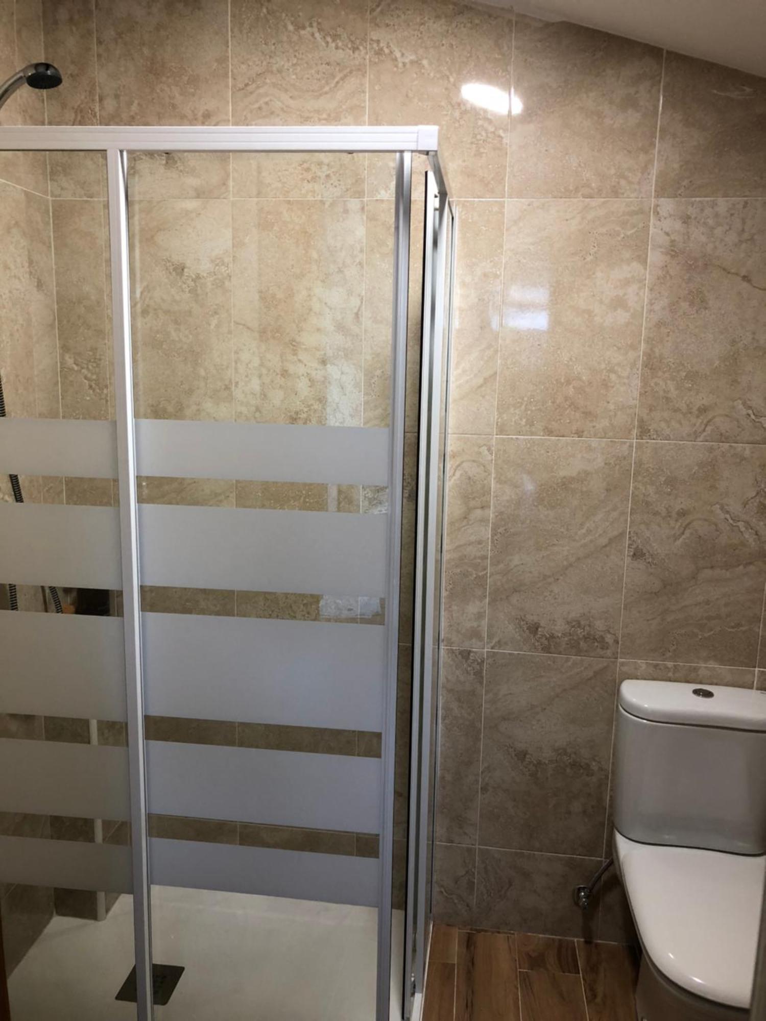 Apartamento Habitación Abuhardillado Con Cocina