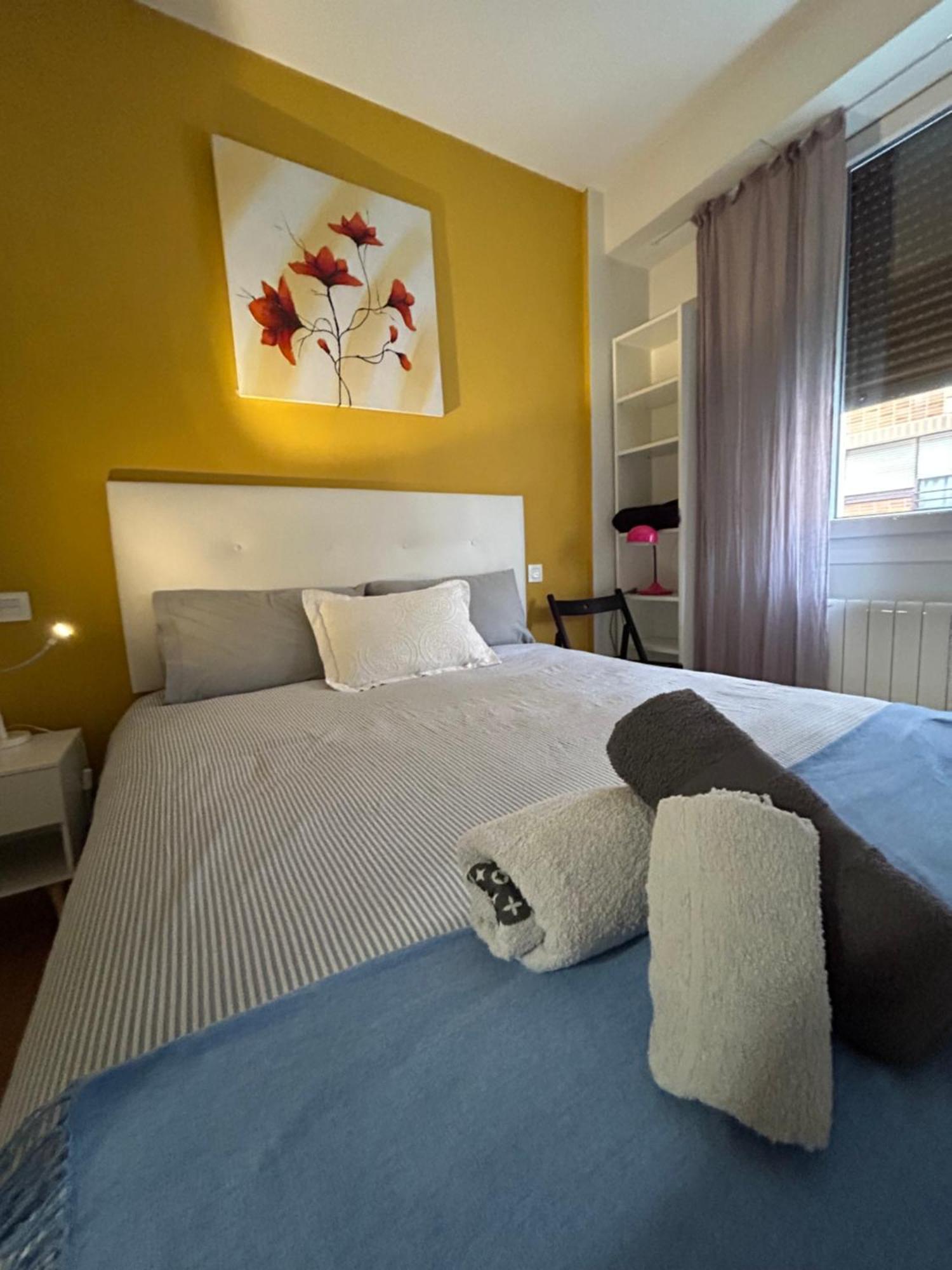 Principe De Viana 4 Apartment *