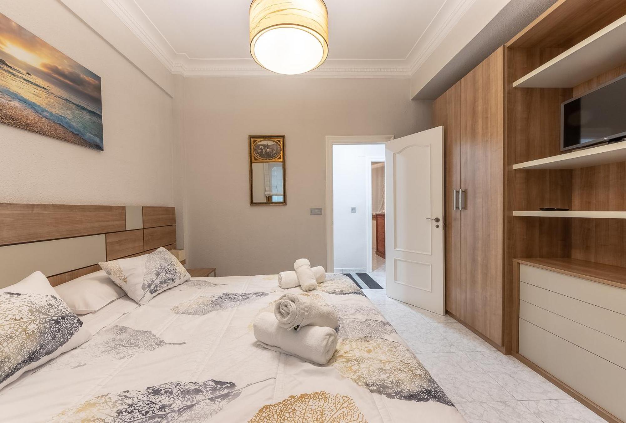 Apartamento En El Mismo Corazon Del Casco Viejo *