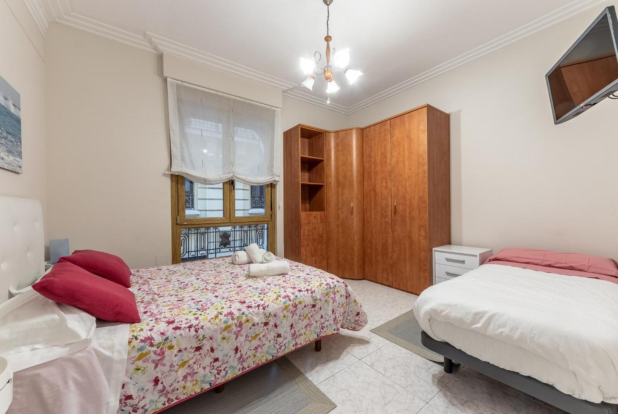 Apartamento En El Mismo Corazon Del Casco Viejo