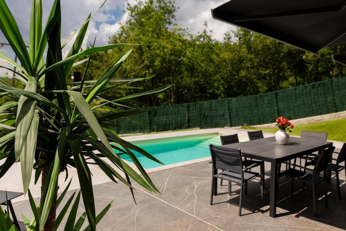 House With Pool And Panoramic View Of Bilbao *