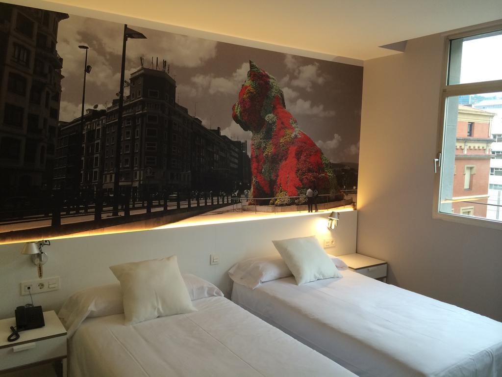 Bilbao City Rooms 2*