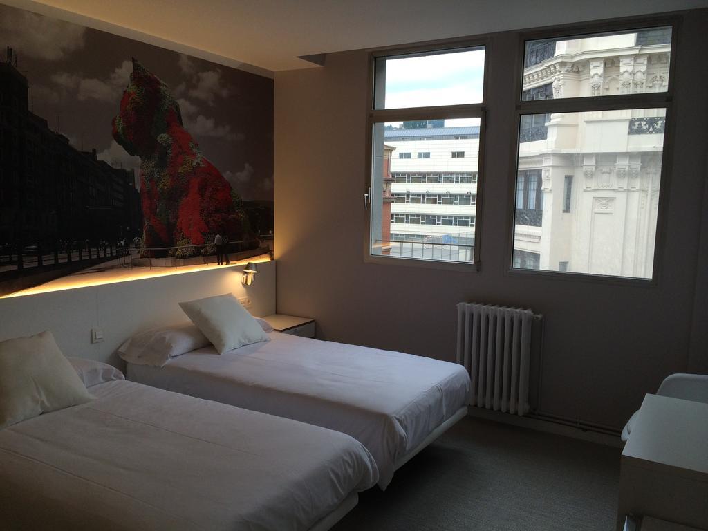 Bilbao City Rooms 2*