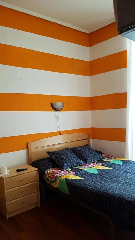 Martinez Guest house *