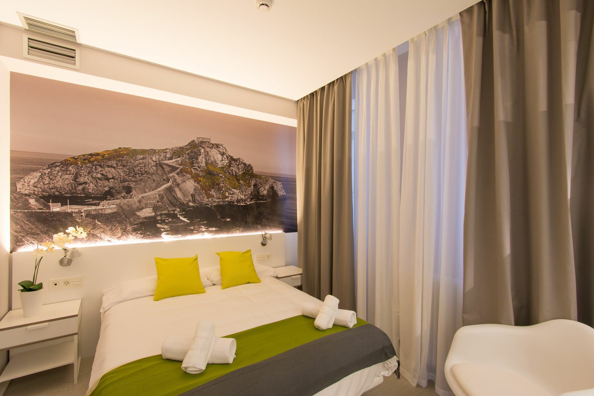 Bilbao City Rooms Guest house 2*
